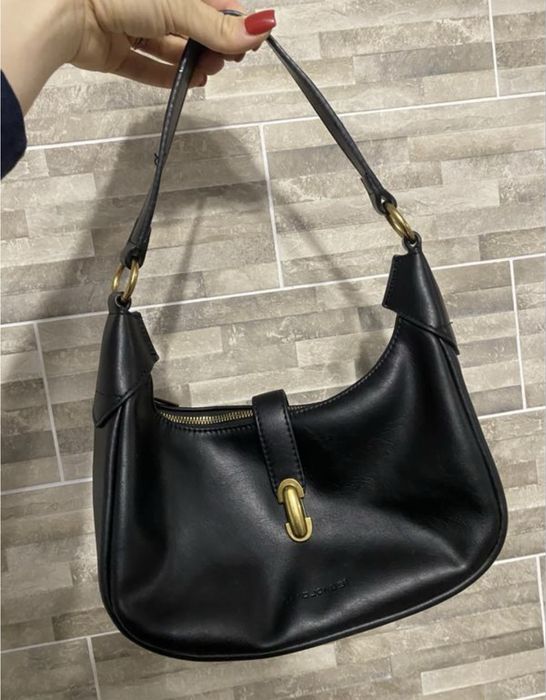 Жіноча сумка David Jones