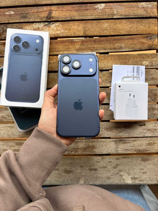 iPhone 17 Pro – 128GB | Deep Blue