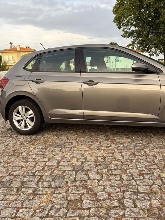 VW Polo 1.0 TSI Confortline 95cv foto 2