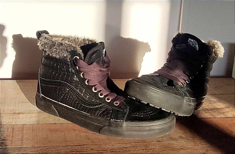 Sapatilha em pele VANS offthewall