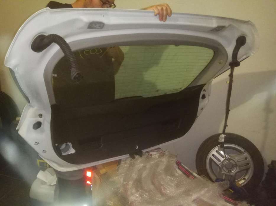 Opel Astra j | Porta / Mala da bagageira