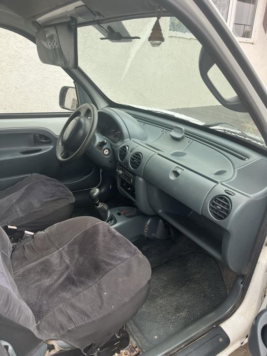 Продам Renault Kangoo 1998