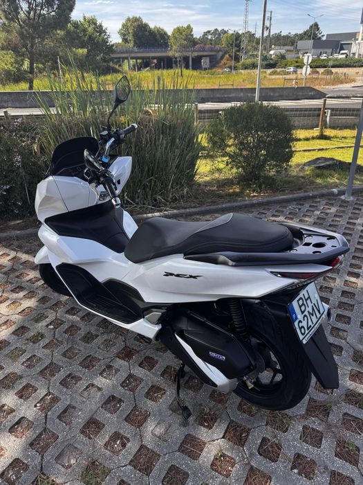 Honda Pcx 2024.
