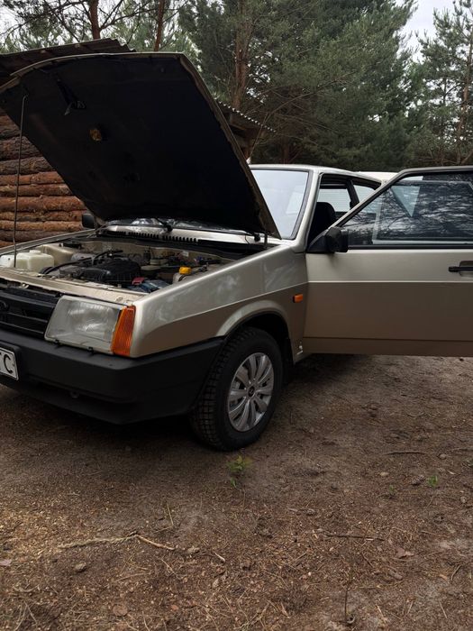 Lada 21099