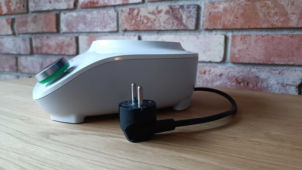 Thermomix Friend stacja - NOWY, nieużywany + 2 oryginalne Książki