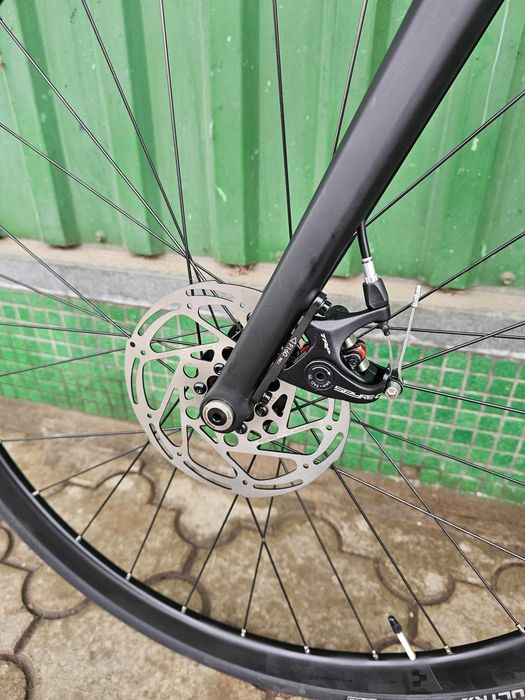 Новий Cube Attain Race