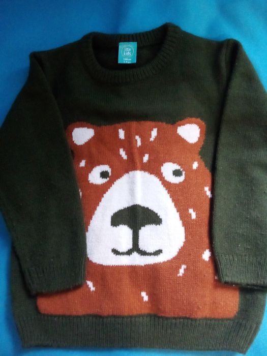 Дві кофтини,за ціною одної.