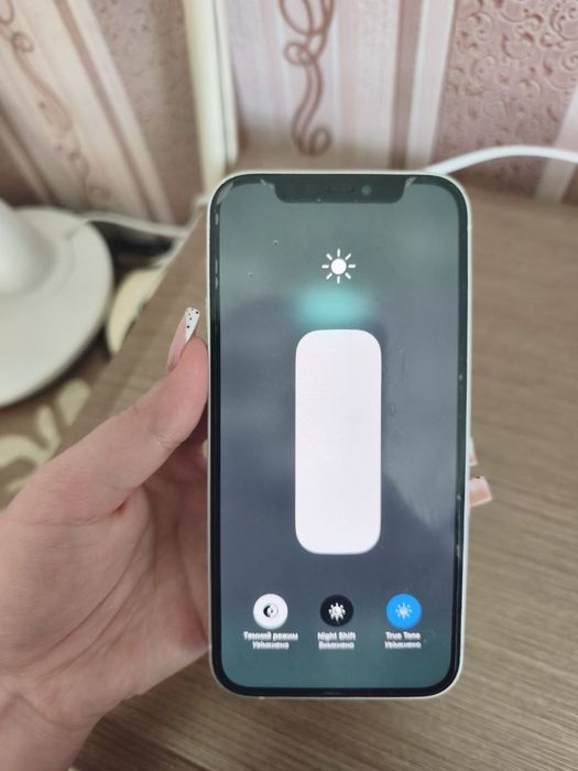 iPhone 12  128гб