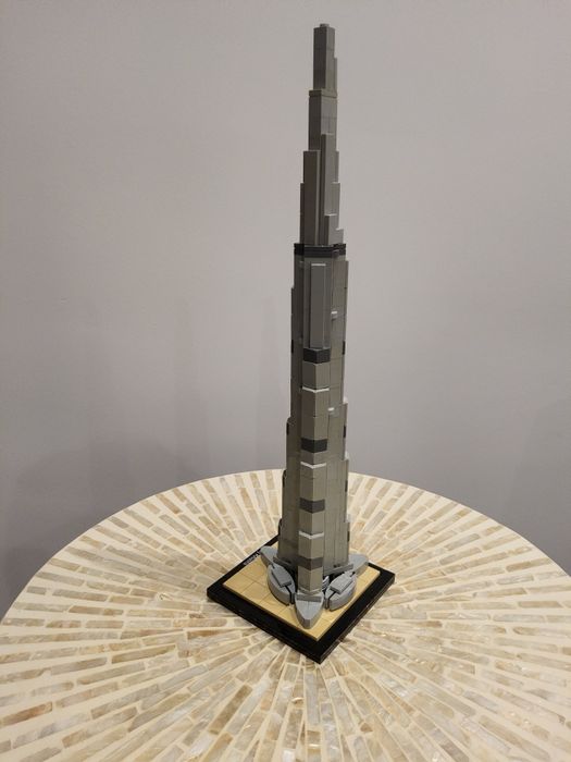 Burj Khalifa 21055 Lego Architecture