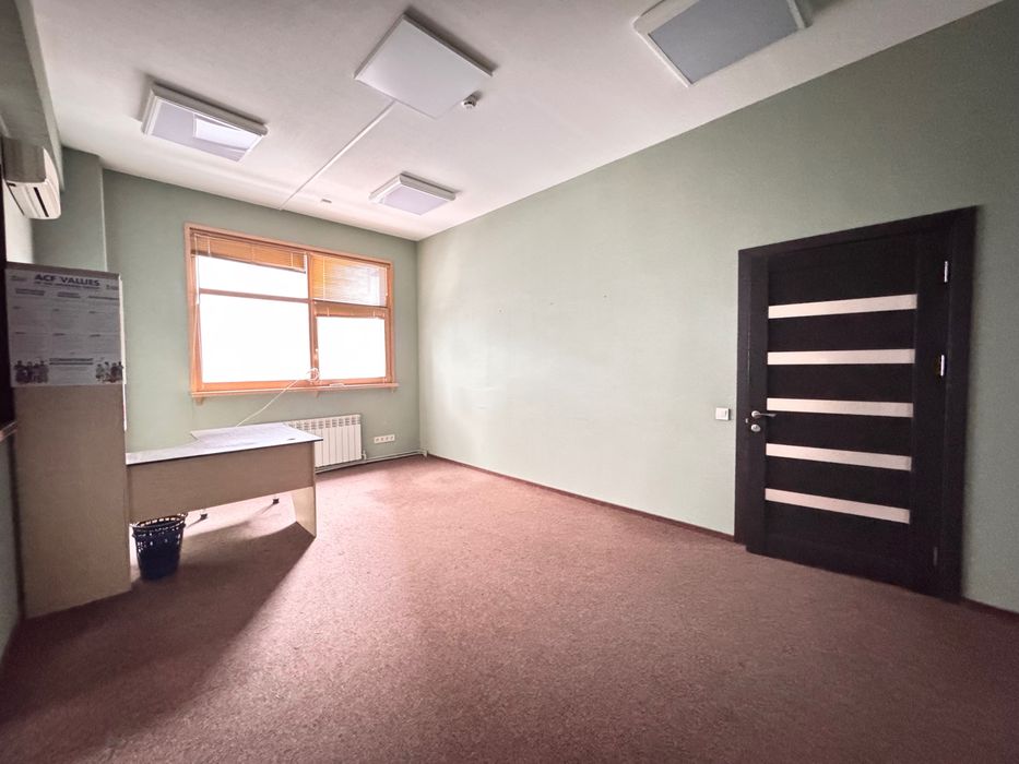 Оренда офісного приміщення, центр, Кельнський бульвар, Le Silpo