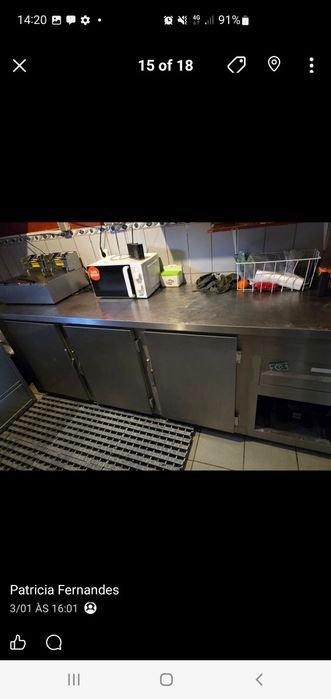 Mesas de inox e fogão