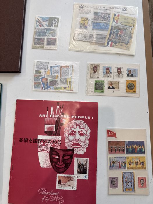 Selos e cartas para colecao