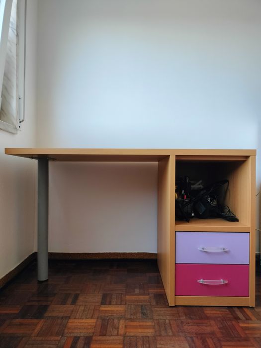 Mobília de criança/menina