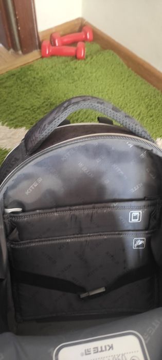 Продам рюкзак для хлопчика для початкової школи, стан хороший.