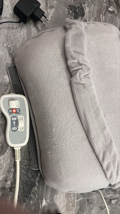 Массажная подушка для шеи и спины, ролики ,подогрев