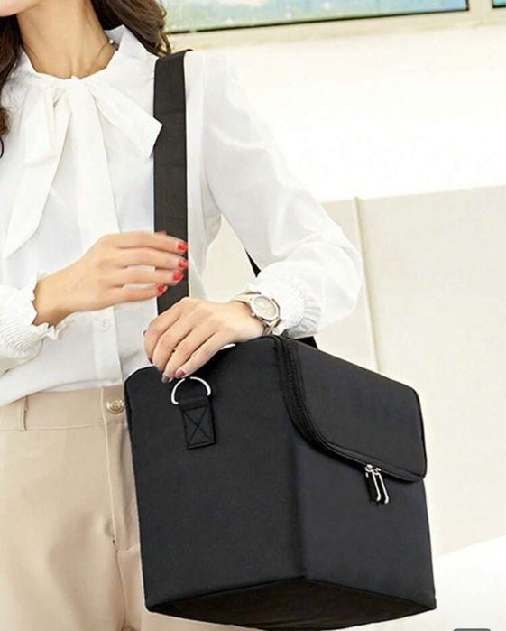 Mala para maquilhagem/unhas