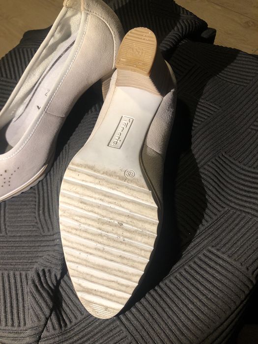 Buty Tamaris skórzane jak nowe