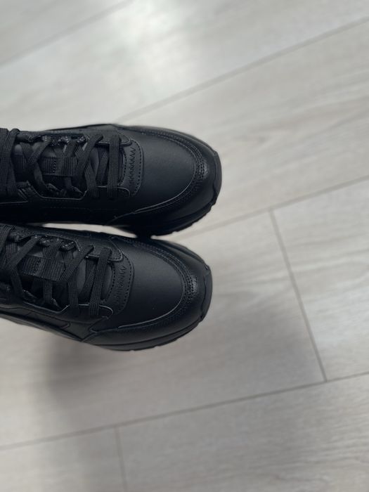 Шкіряні кросівки Puma R78 Trek Lth нові оригінал