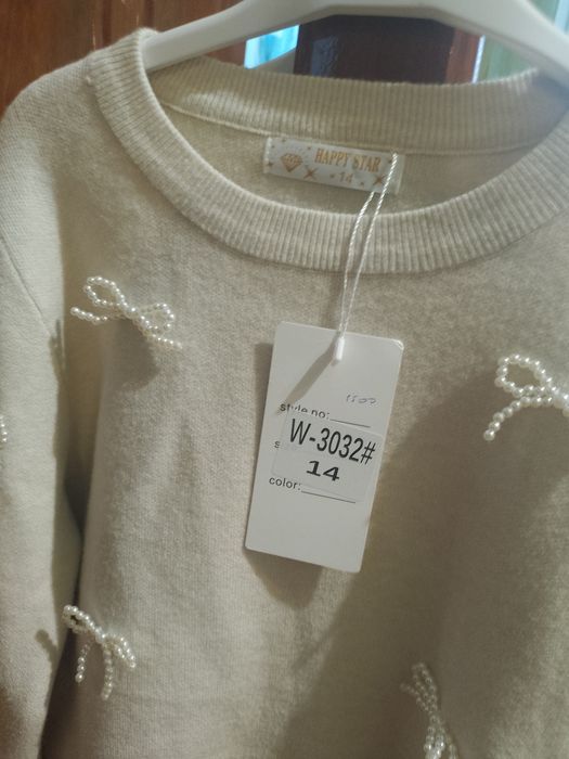 Трикотажний костюм дівчинці  на  9-11 років