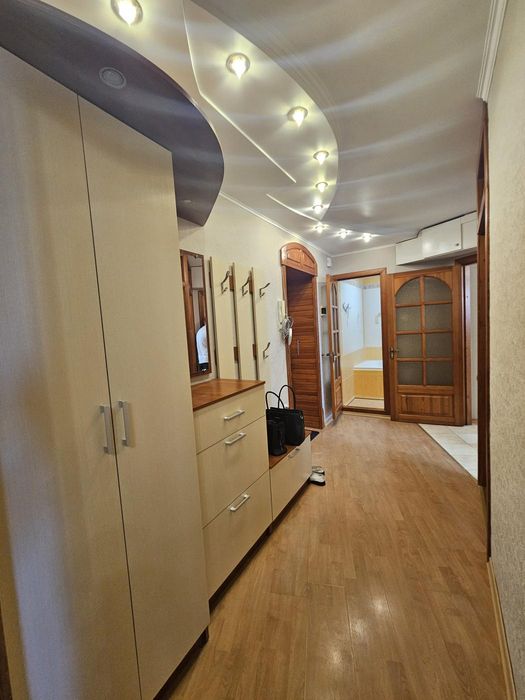 Продаж / Квартира / Казимира Любомирського/Рівне