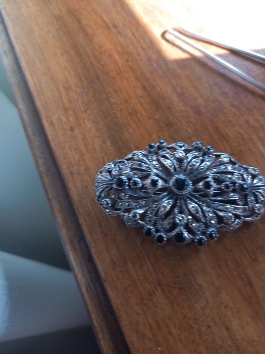 Alfinete de peito