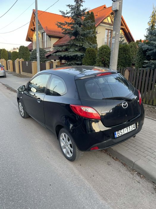 Mazda 2.   1.3 benzyna ,rok 2010/11 po liftingu
