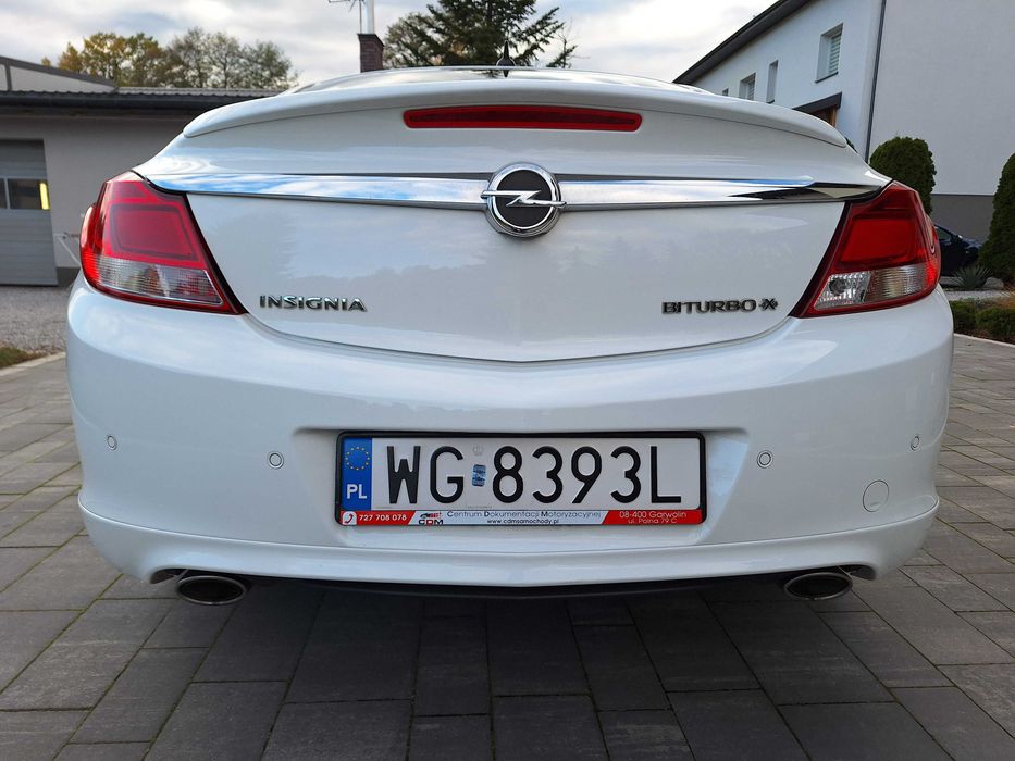 Opel Insignia 2.0 Bi-CDTI 205PS 4X4 0PC INDYWIDUAL Sport 120tys.km !