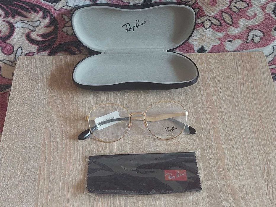 Продам Сонцезахисні окуляри / Солнцезащитные очки Ray Ban/Versace