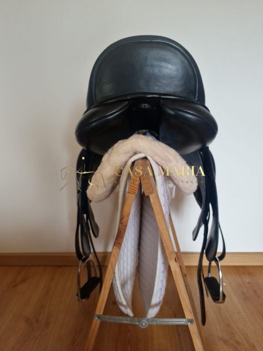 Sela de Dressage Bates Innova 18" - Impecável