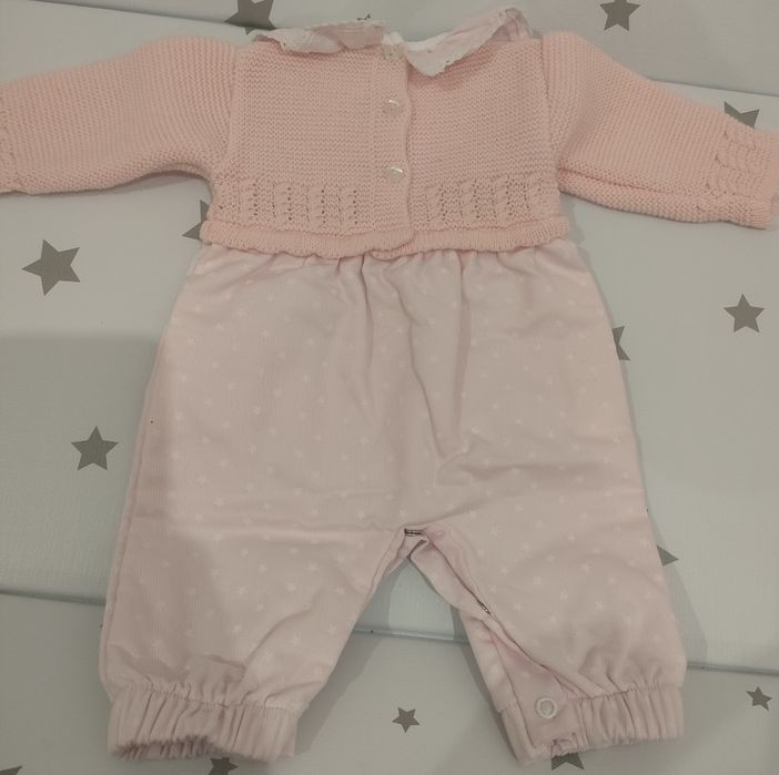Babygrow sem pés.