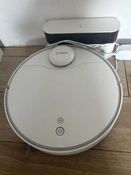 Robot sprzatajacy 360 robot vacuum cleaner