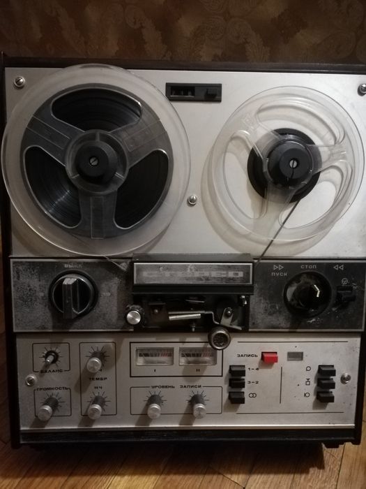 Магнитофон юпитер 202.
