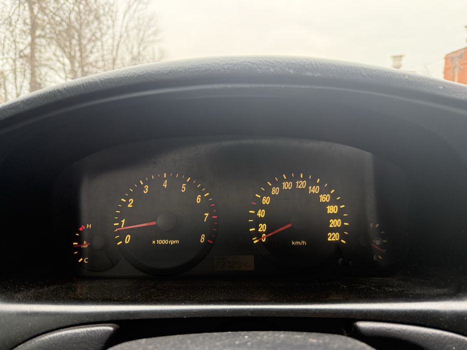 Hyundai Elantra в дуже гарному стані