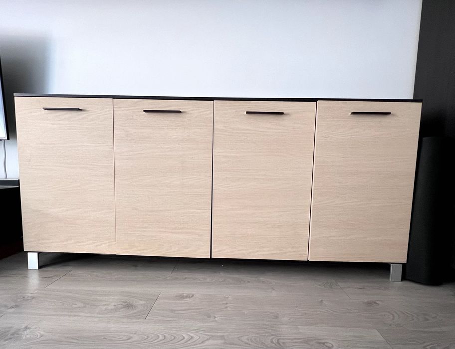 Zestaw mebli pokojowych w dobrym stanie - TANIO