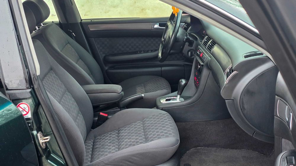 Audi A6 2003року 2.5дизель Автомат в дуже гарному стані