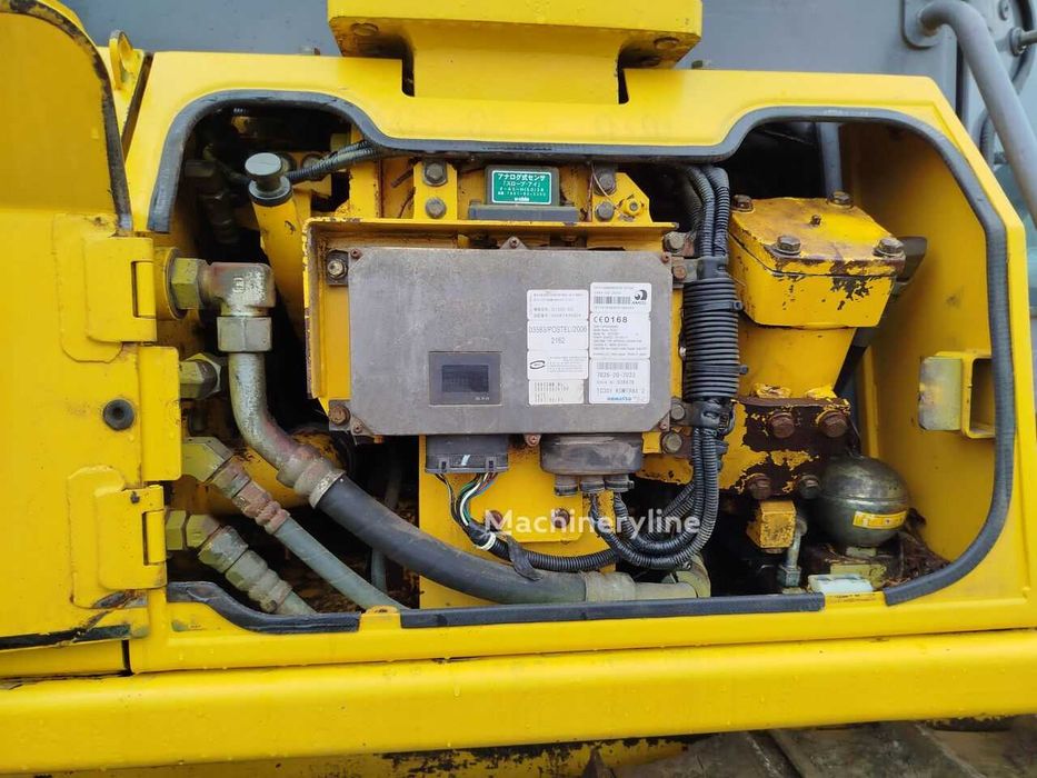 Бульдозер Komatsu D65PX-15