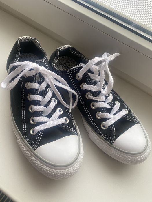 Жіночі брендові кеди