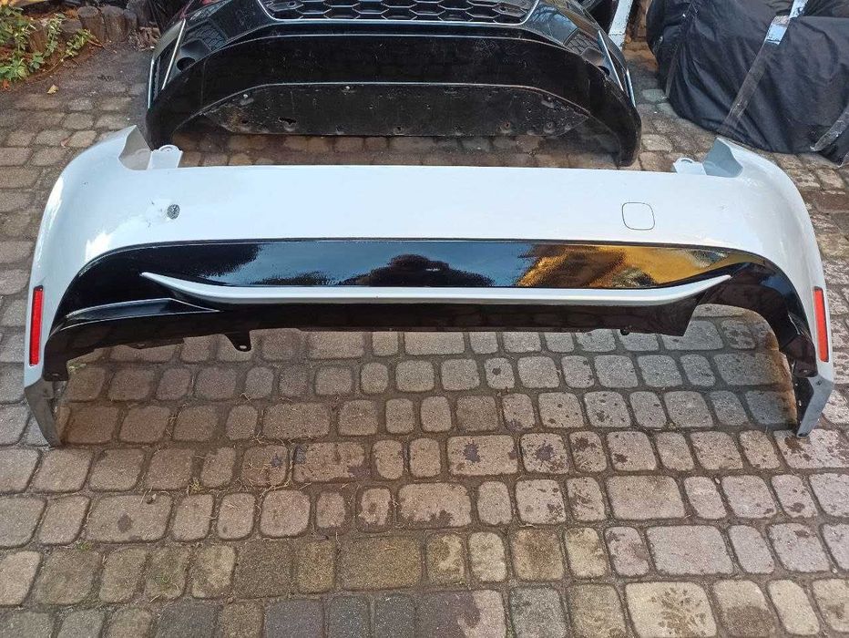 НАЯВНІСТЬ! Toyota Corolla E21 Proace Yaris CH-R бампер передній задній