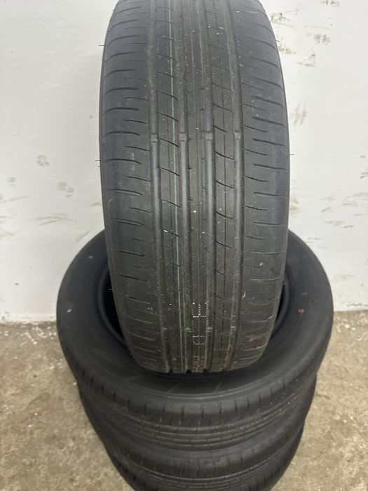 Opony 225/55/18 Dunlop nowe demo 25 r