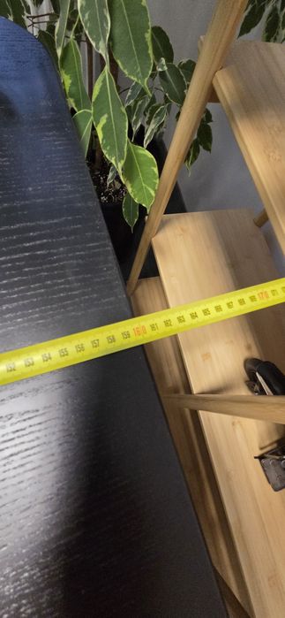 Biurko w dobrym stanie