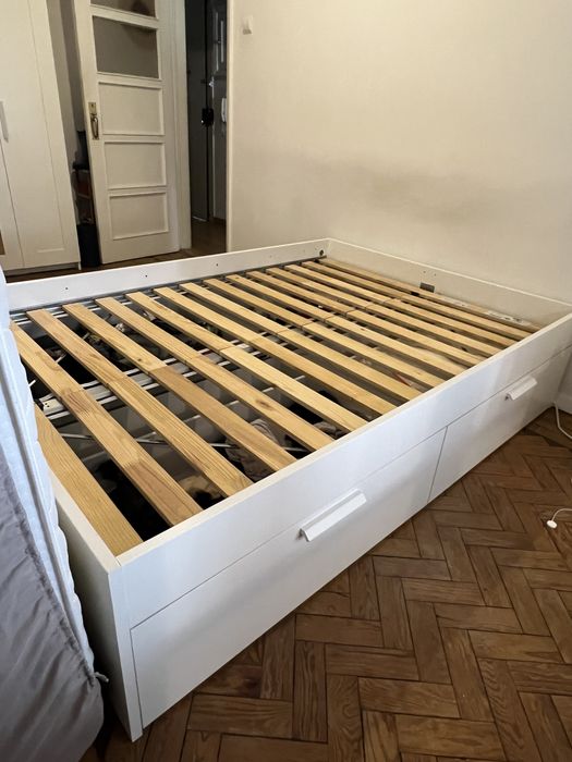 Cama casal Brimnes com arrumaçao
