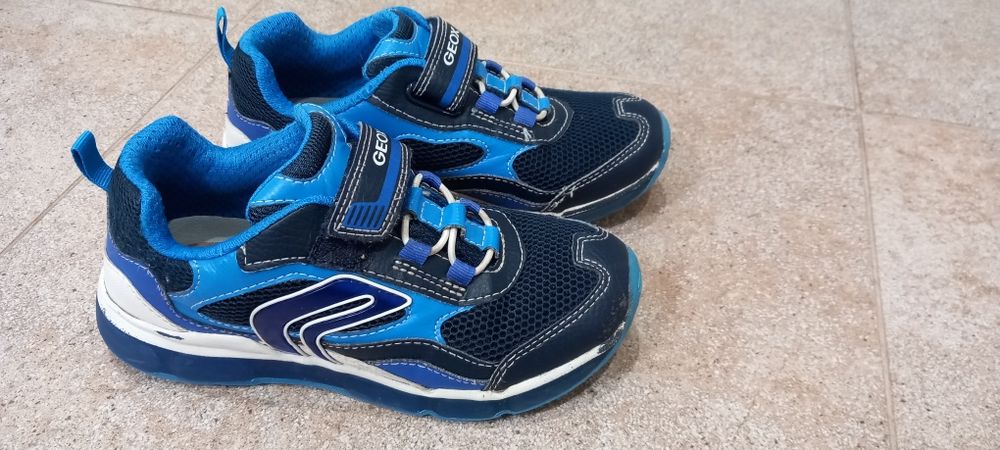 Кросівки крассовки Geox