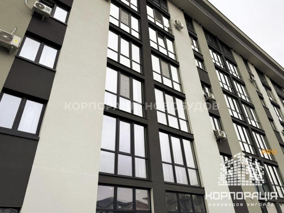 Продаж комерційного приміщення у новобудові, 124 м2, вул. Собранецька