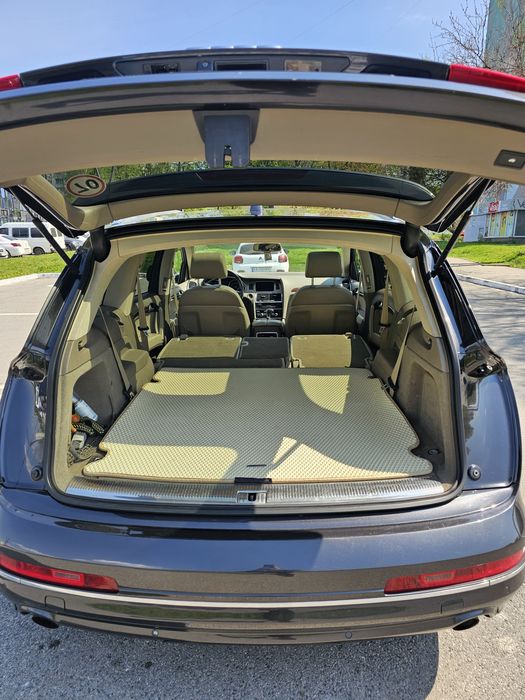 продам AUDI Q7 2013 г. дизель 3,0