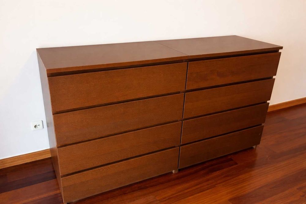 cómoda IKEA MALM 4 gavetas