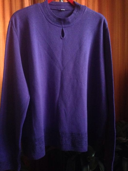 Sweter w rozm. 54-56