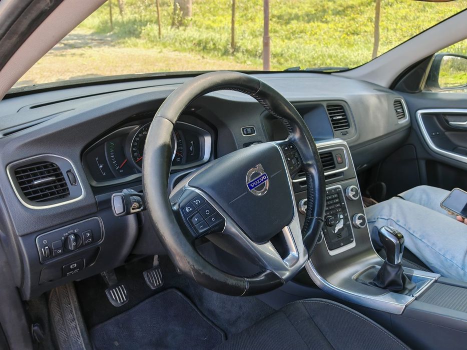 Volvo V60 2.0 D4 Nacional 184cv