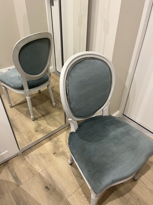 Krzesła Ludwik- medalion 6 szt.