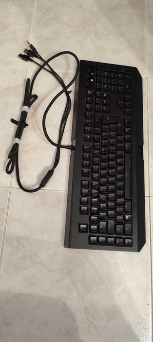 Teclado Gaming Razer BlackWidow V2 — Com caixa original