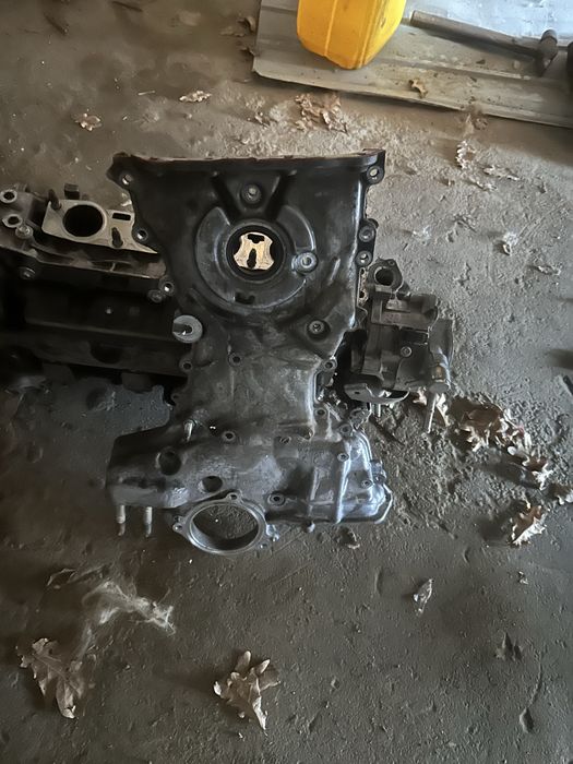 Головка двигуна мазда 6 gj